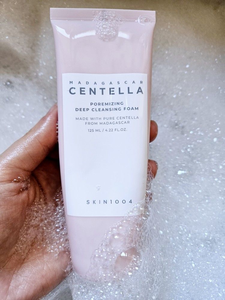 Skin1004 Madagascar Centella Poremizing Deep Cleansing Foam 125ml