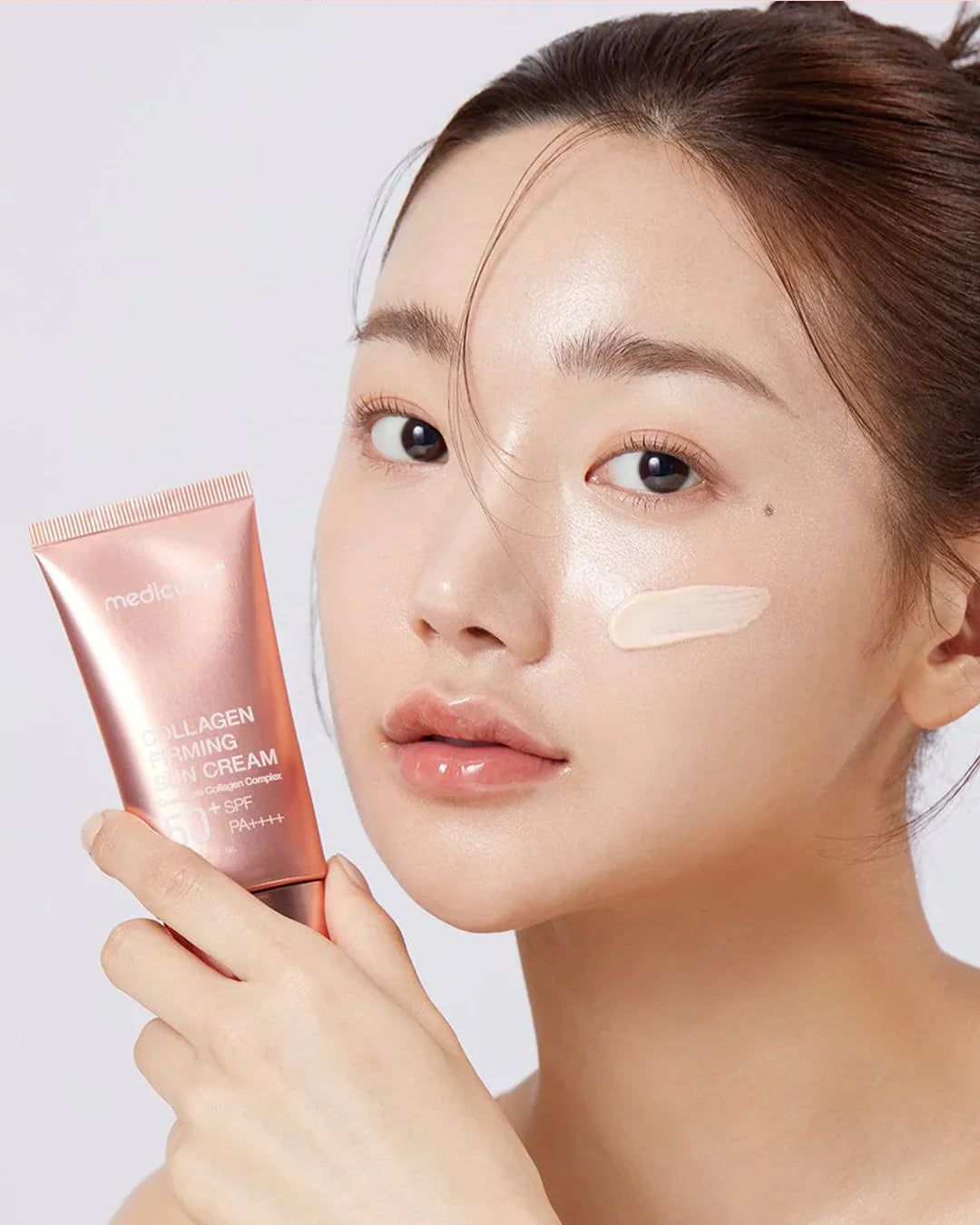 COLLAGEN FIRMING SUN CREAM SPF50+ PA++++ 50ml – Medicube