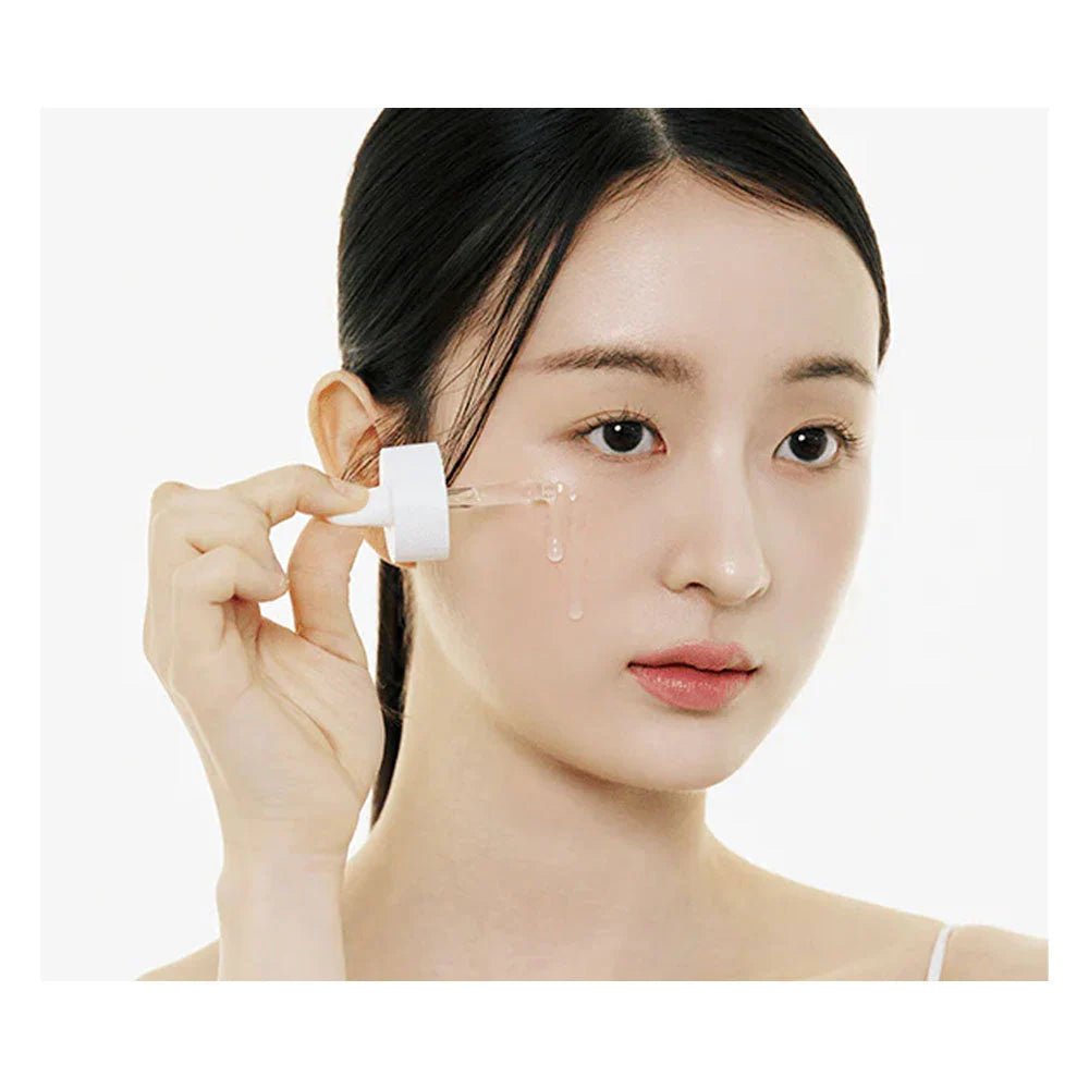 Madagascar Centella Niacinamide 10 Boosting Shot Ampoule 30ml - Skin1004