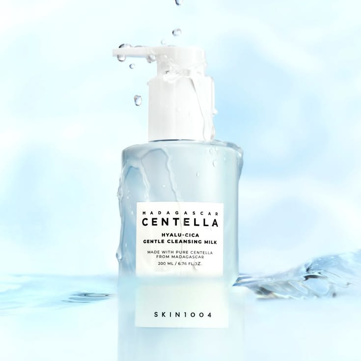 Madagascar Centella Hyalu-Cica Gentle Cleansing Milk 200ml	Skin1004
